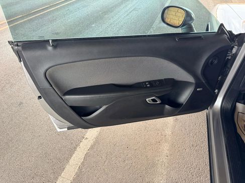 Used 2016 Dodge Challenger SXT w/ Super Sport Group (SS/T) image 9