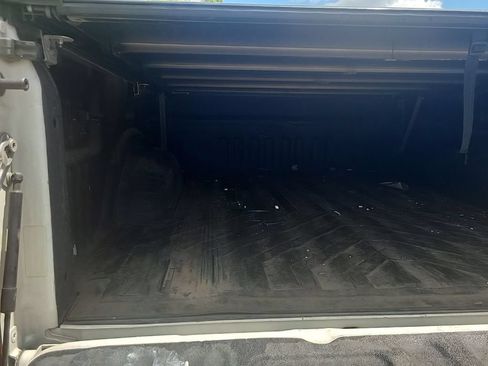 Used 2022 Ford F350 Lariat w/ Black Appearance Package AWD/4WD image 37