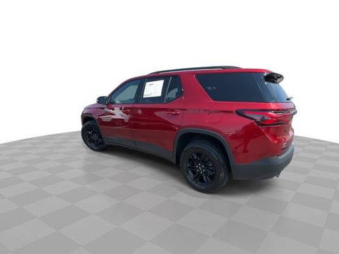 Used 2023 Chevrolet Traverse LT FWD image 6