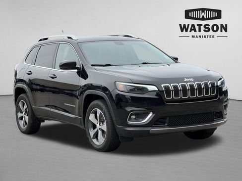 Used 2019 Jeep Cherokee Limited w/ Trailer Tow Group AWD/4WD image 1