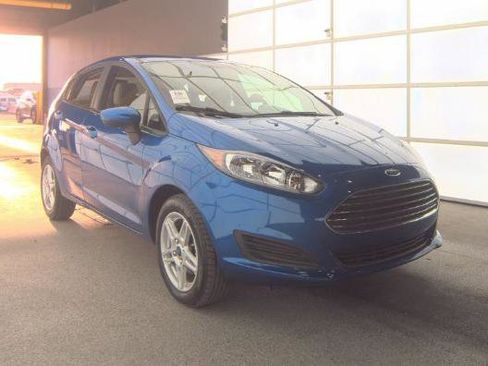 Used 2019 Ford Fiesta SE FWD image 1