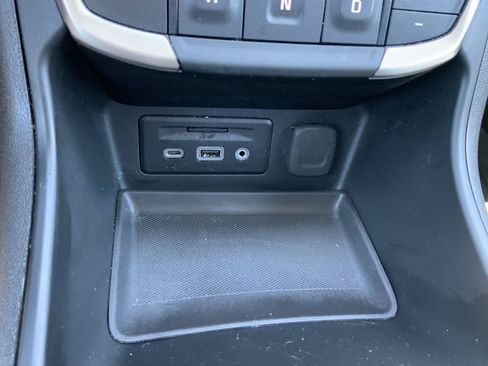 Used 2024 GMC Terrain Denali w/ Denali Premium Package AWD/4WD image 48
