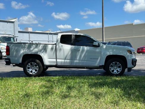 Used 2022 Chevrolet Colorado LT w/ Fleet Safety Package RWD image 8