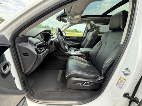 Used 2023 Acura MDX SH-AWD w/ Advance Package image 12