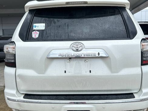 Used 2023 Toyota 4Runner Limited AWD/4WD image 4