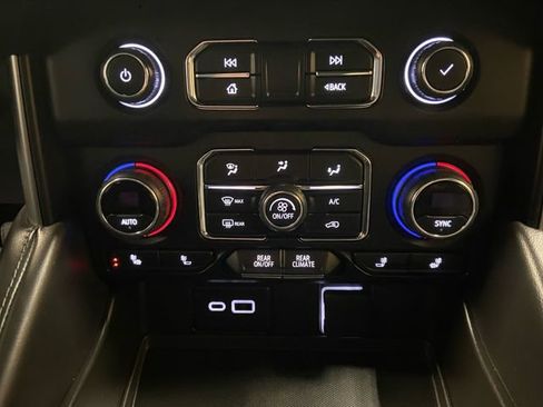 Used 2023 Chevrolet Tahoe Z71 w/ Z71 Off-Road Package image 21