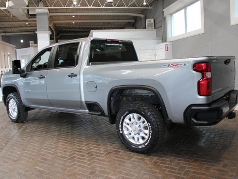 Used 2024 Chevrolet Silverado 2500 Custom w/ Custom Convenience Package AWD/4WD image 5