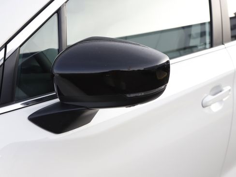 New 2026 Subaru Ascent Limited image 15