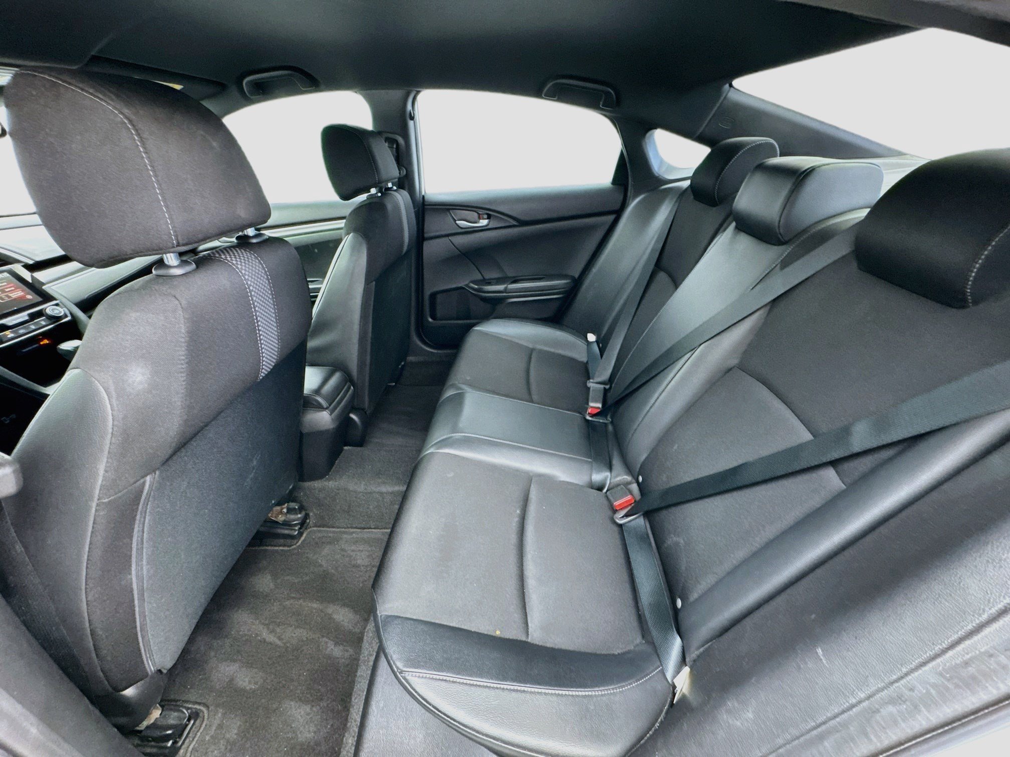 Used 2019 Honda Civic Sport image 15