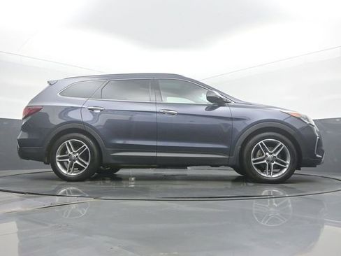 Used 2018 Hyundai Santa Fe AWD w/ SE Ultimate Tech Package 03 image 54