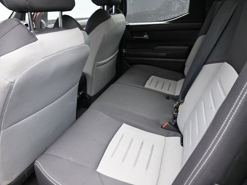 Certified 2025 Toyota Tacoma TRD Off-Road image 16