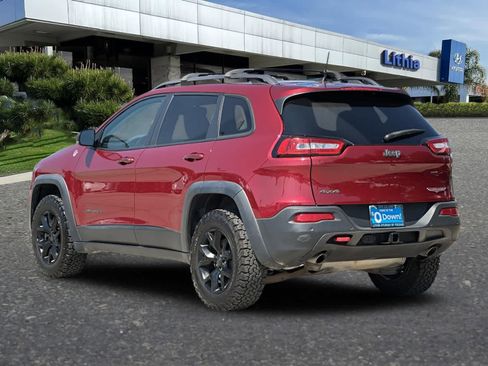 Used 2017 Jeep Cherokee Trailhawk w/ Comfort/Convenience Group image 7