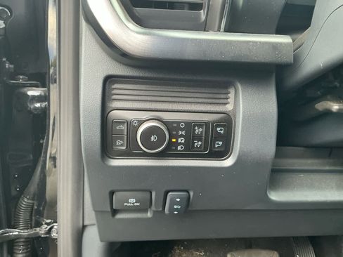 Used 2025 Ford F350 Lariat w/ Lariat Ultimate Package image 23