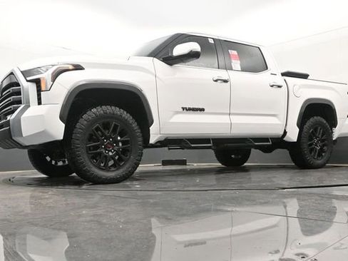 New 2026 Toyota Tundra Limited AWD/4WD image 27