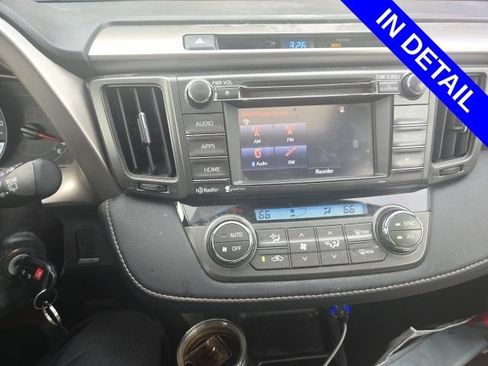 Used 2014 Toyota RAV4 XLE AWD/4WD image 5