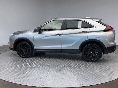 Used 2022 Mitsubishi Eclipse Cross LE AWD/4WD image 5