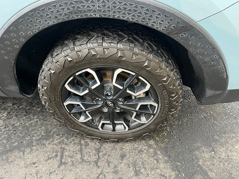 Used 2022 Hyundai Santa Cruz SEL w/ Activity Package image 12