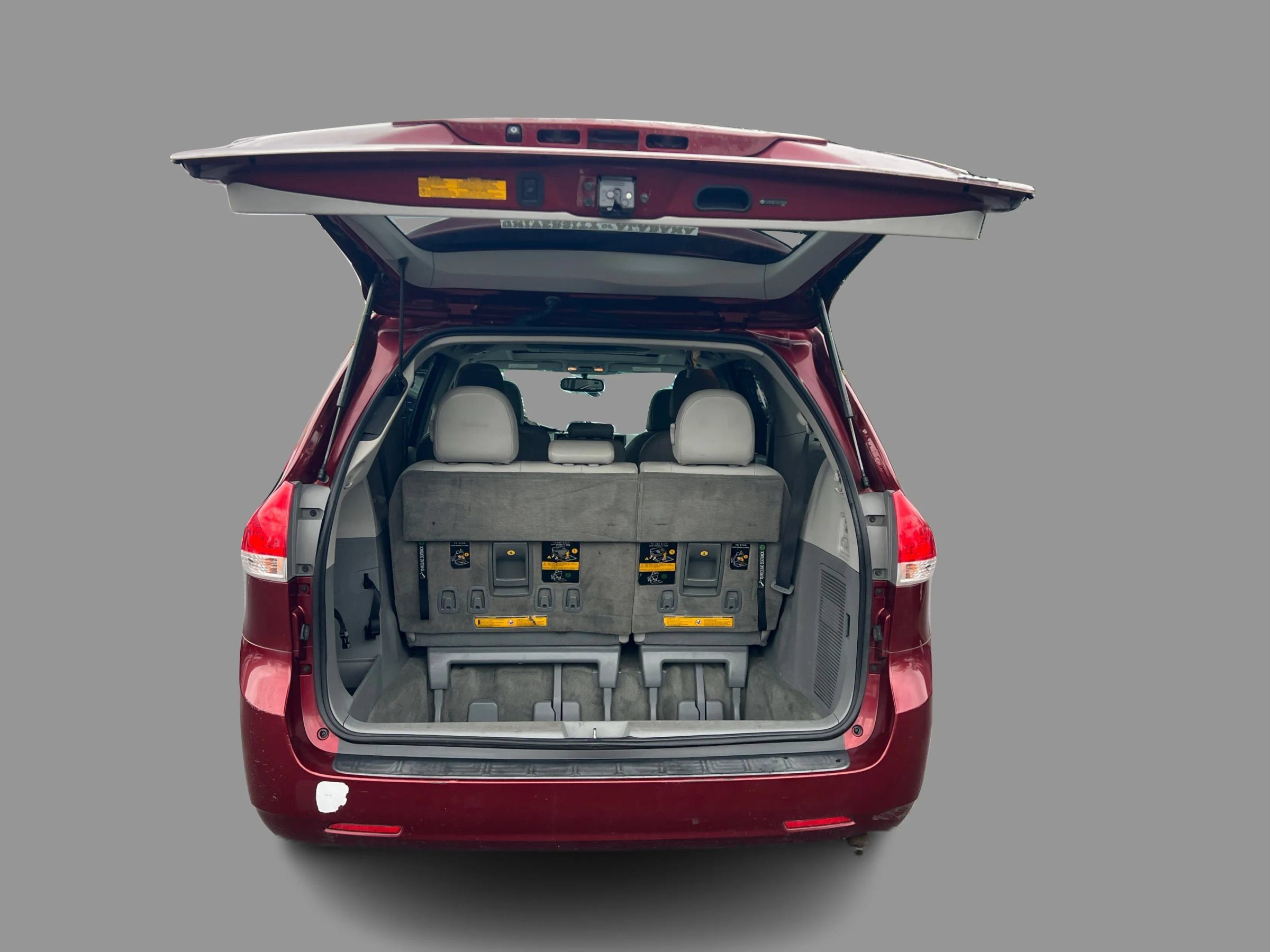 Used 2012 Toyota Sienna XLE w/ Entertainment Pkg FWD image 15