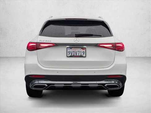 Certified 2026 Mercedes-Benz GLC 300 image 7