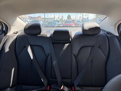Used 2026 Genesis G70 2.5T RWD image 40