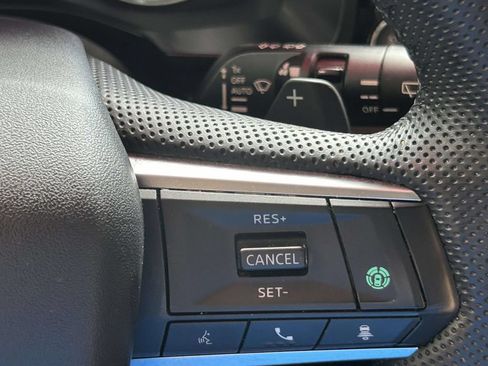 Used 2023 Mitsubishi Outlander SE FWD image 28