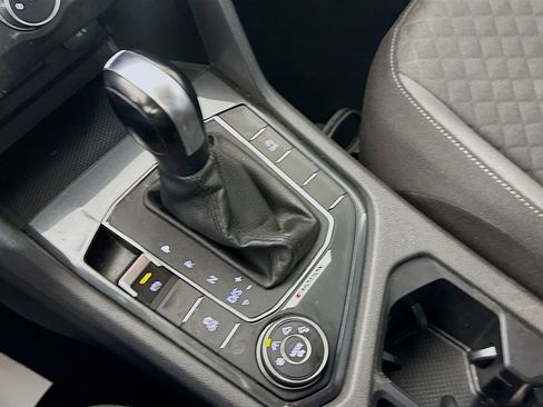 Used 2018 Volkswagen Tiguan S w/ 3rd Row Seat Package image 19