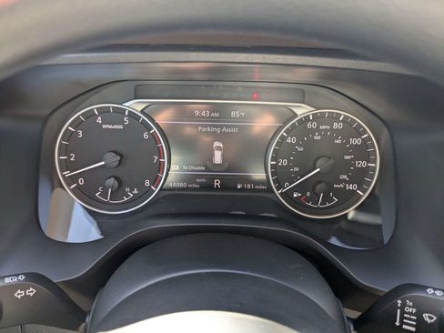 Used 2023 Nissan Rogue S AWD/4WD image 30