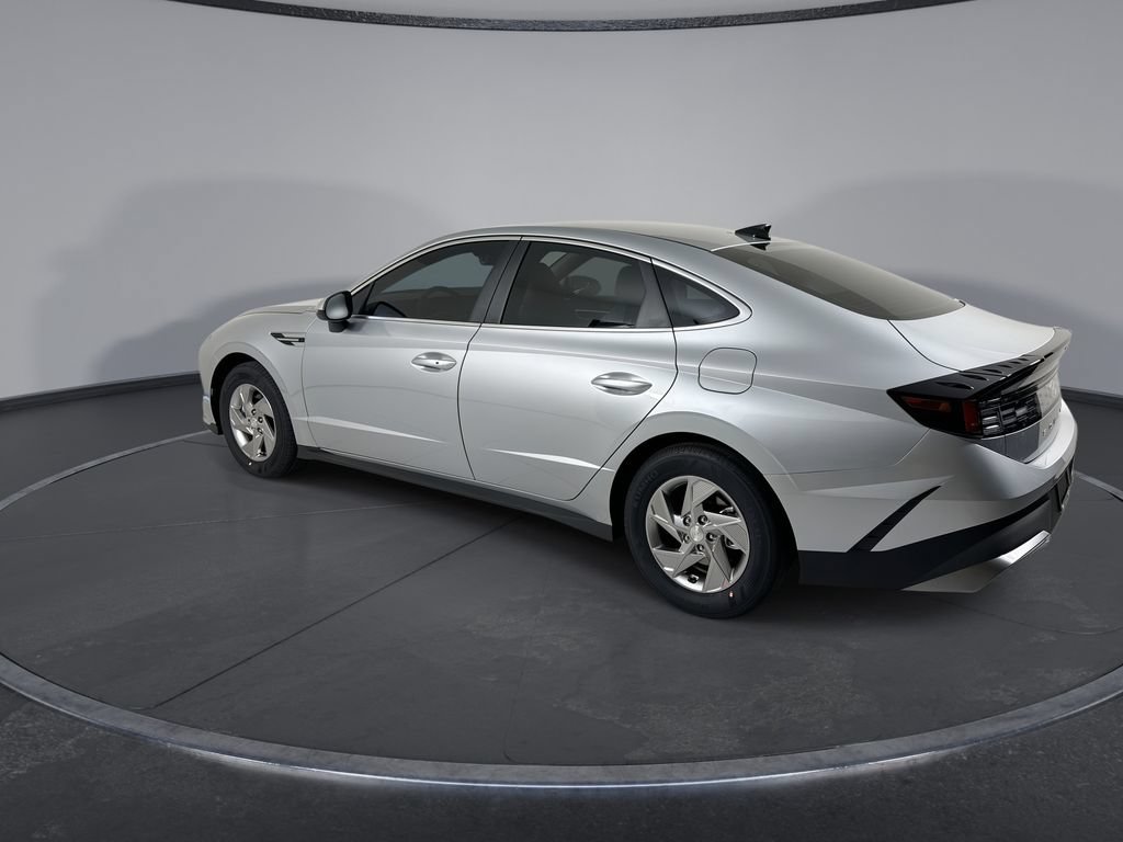 New 2026 Hyundai Sonata SE FWD image 6
