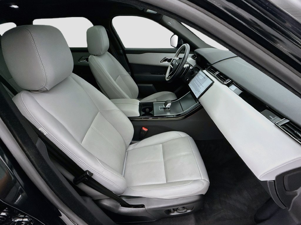 Used 2026 Land Rover Range Rover Velar S AWD/4WD image 19