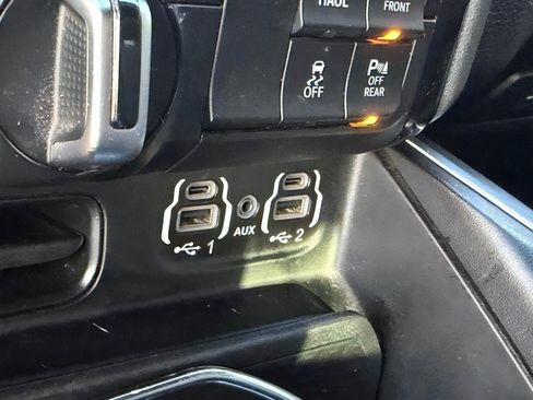 Used 2023 RAM 1500 Big Horn AWD/4WD image 28