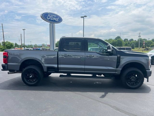 Used 2024 Ford F250 Lariat w/ Black Appearance Package AWD/4WD image 8