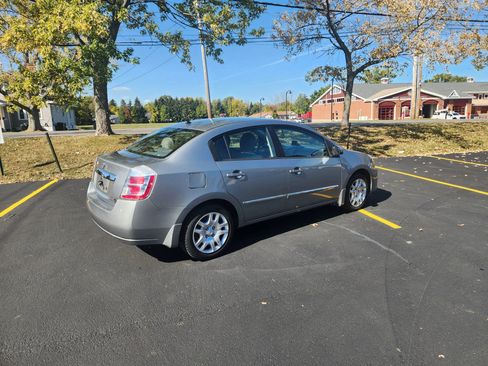 Used 2010 Nissan Sentra 2.0 S w/ Convenience Pkg image 10