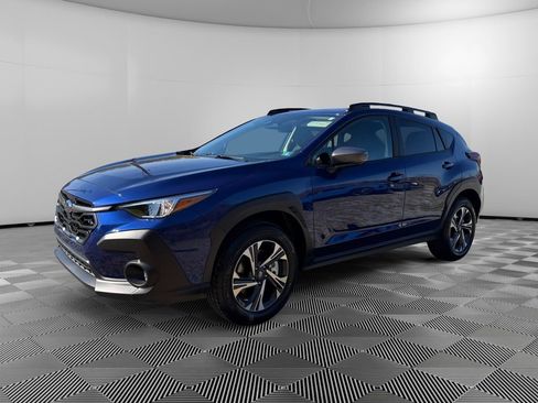 Used 2026 Subaru Crosstrek 2.0i Premium image 3