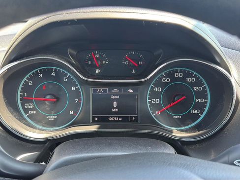 Used 2018 Chevrolet Cruze LS FWD image 4