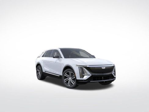 New 2026 Cadillac Lyriq Luxury RWD image 1