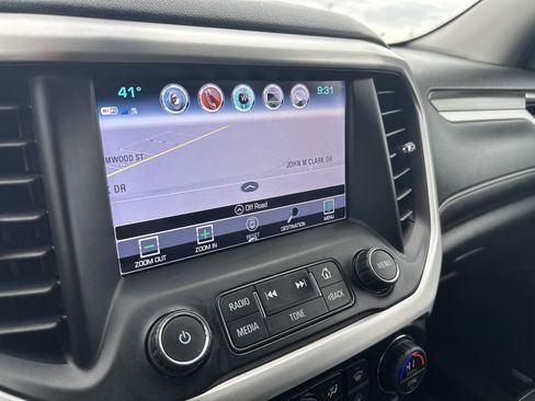 Used 2019 GMC Acadia SLT w/ Black Edition image 20