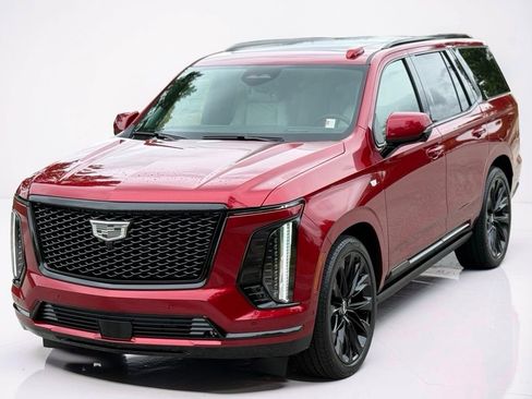 New 2026 Cadillac Escalade Platinum Sport w/ LPO, ONYX Package AWD/4WD image 10