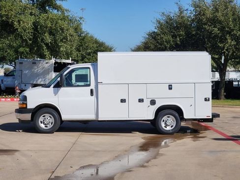 New 2025 Chevrolet Express 3500 w/ Power Convenience Package RWD image 11