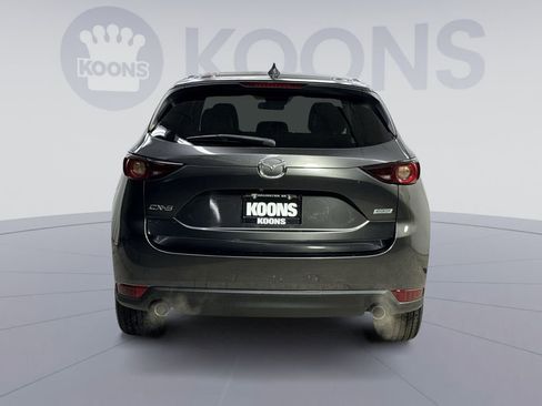 Used 2017 MAZDA CX-5 Touring image 11