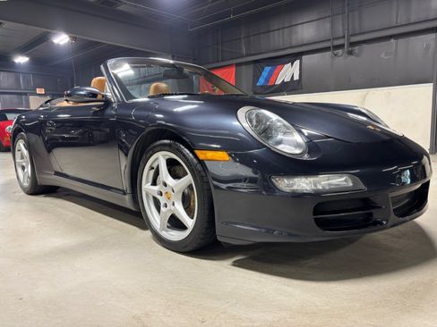 Used 2006 Porsche 911 Carrera 4 AWD/4WD image 4
