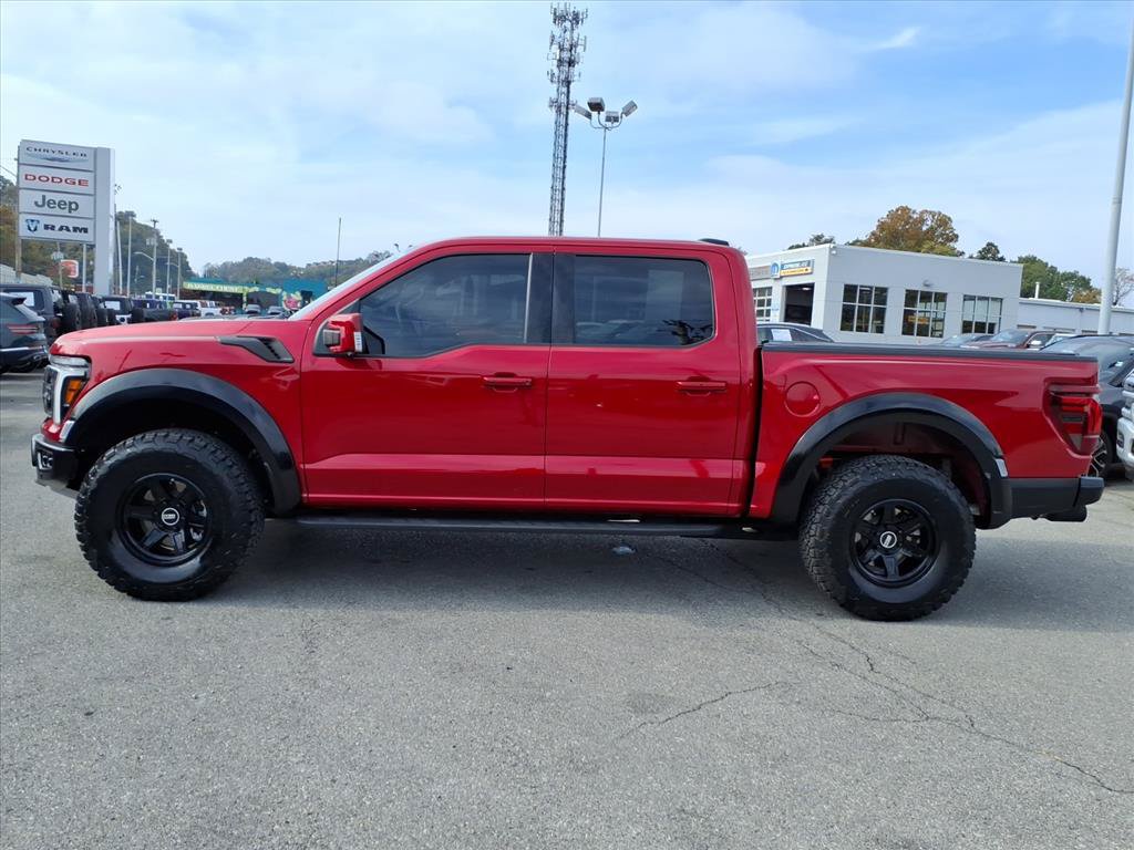 Used 2025 Ford F150 Raptor AWD/4WD image 7
