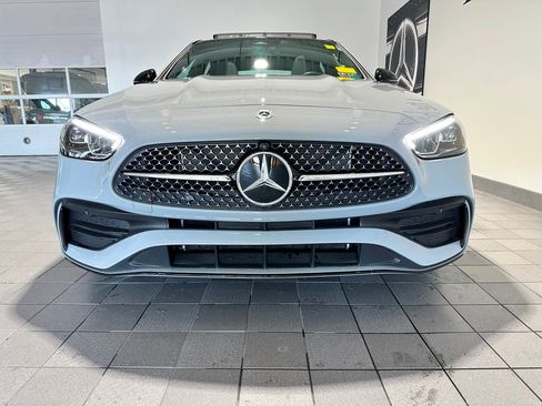 Used 2025 Mercedes-Benz C 300 4MATIC Sedan image 2