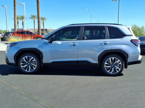 New 2026 Subaru Forester Touring AWD/4WD image 4