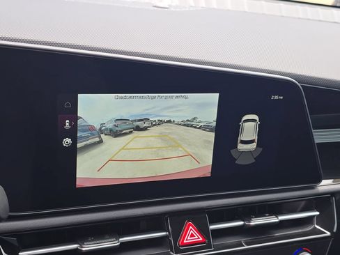 New 2026 Kia Niro Wind FWD image 24