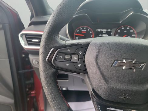 Used 2023 Chevrolet TrailBlazer RS FWD image 17