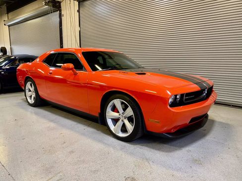 Used 2009 Dodge Challenger SRT8 w/ SRT Option Group II image 6