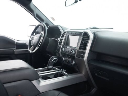 Used 2018 Ford F150 Platinum w/ Equipment Group 701A Luxury AWD/4WD image 34