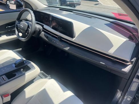 Used 2024 Nissan Ariya AWD image 24