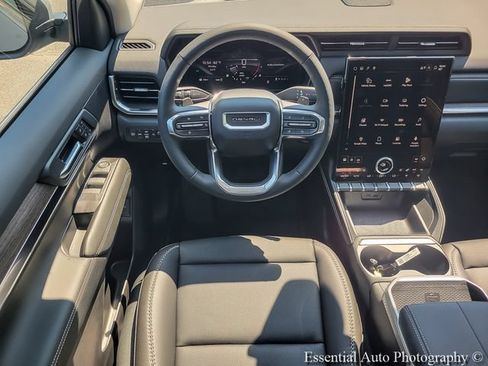 New 2027 GMC Terrain Denali w/ LPO, Black Badging Package AWD/4WD image 19