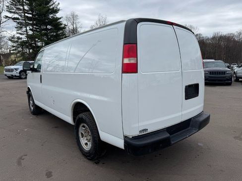 Used 2015 GMC Savana 2500 image 3